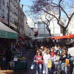 Street_market_rue_Mouffetard_St_Medard