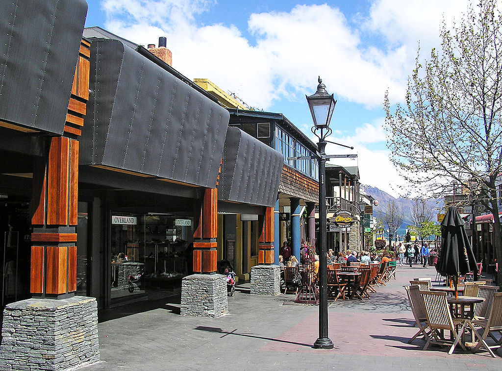 Queenstown Mall