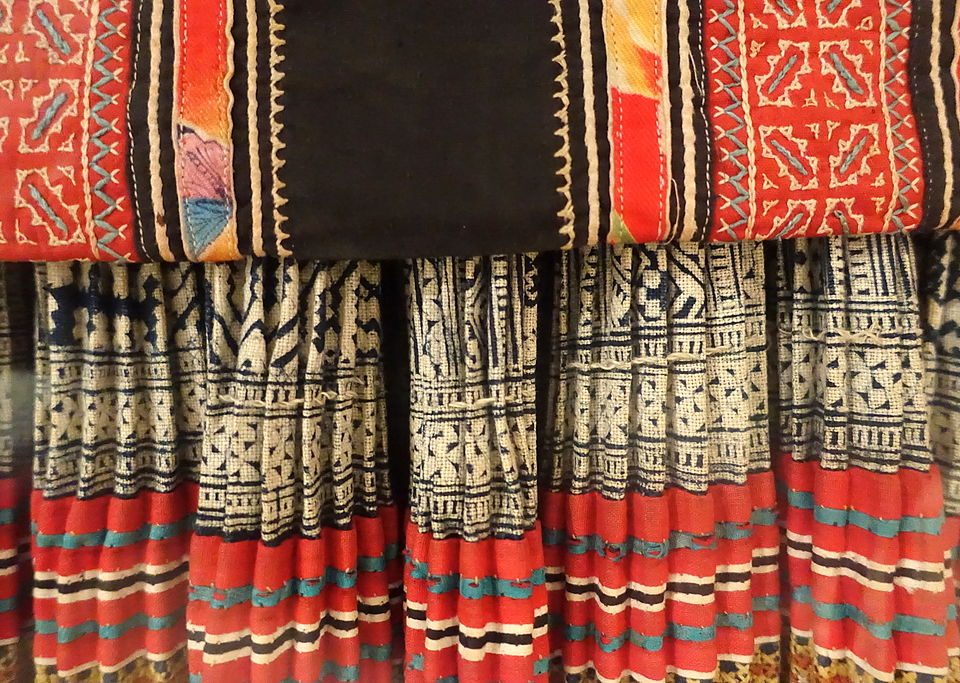 traditional Lao textiles